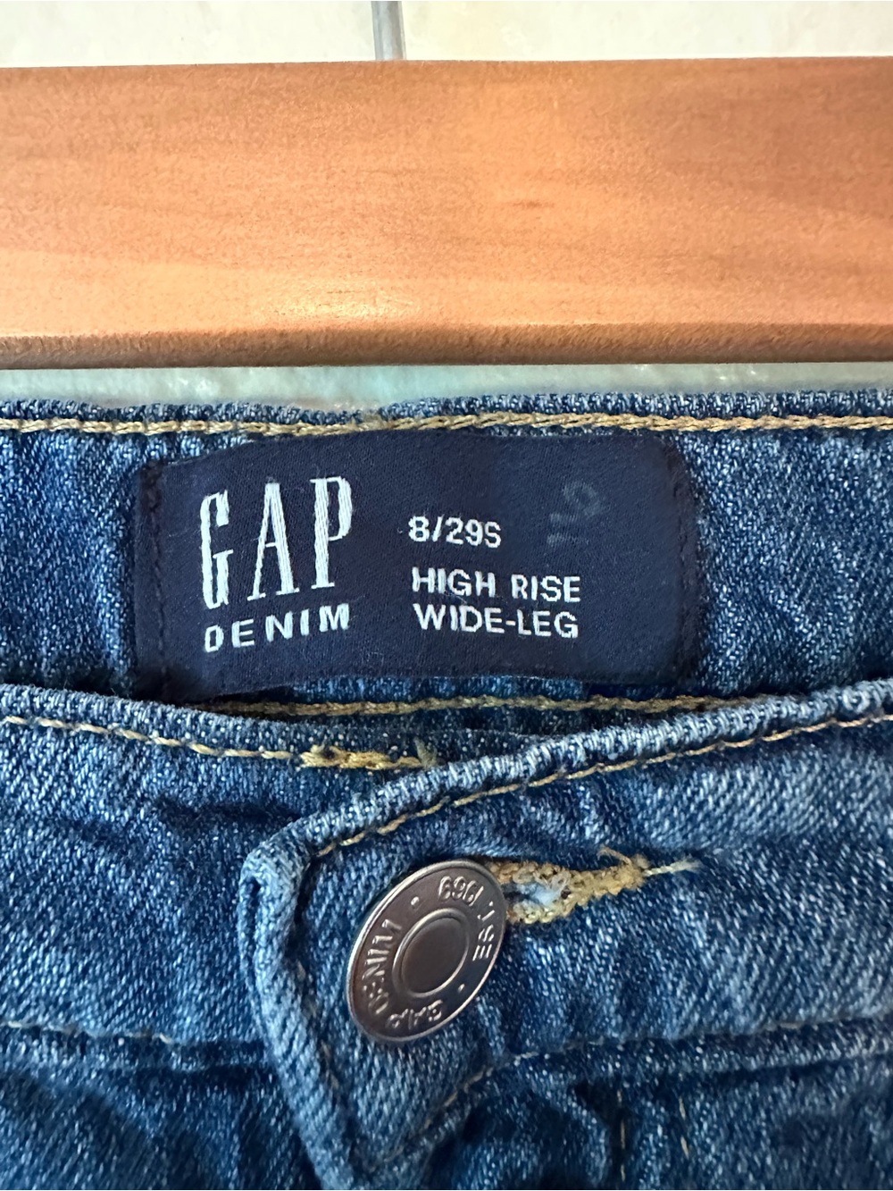 GAP High Rise Wide Leg Women's Jeans - Picture 3 of 4